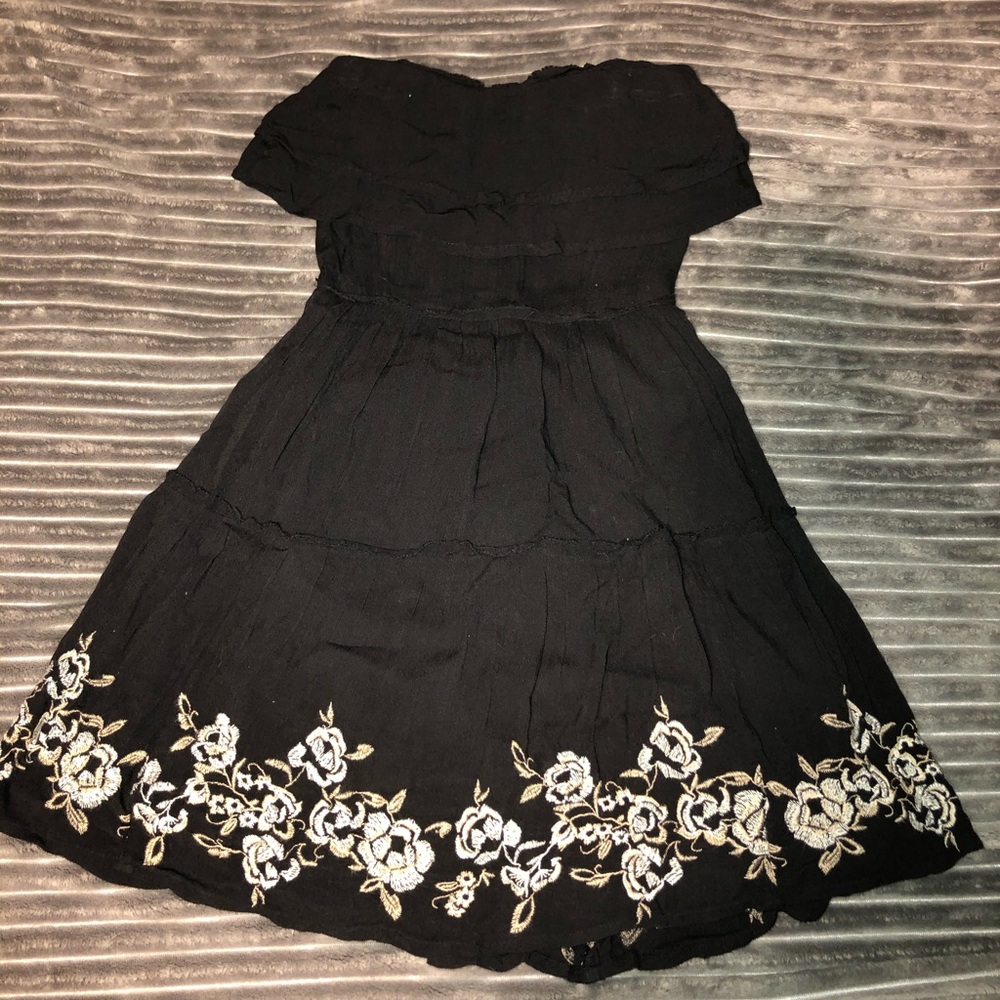 XS Abercrombie &Fitch Strapless Dress